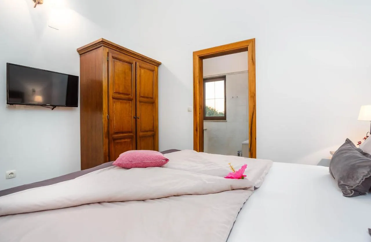 Villa Kamenica Kras Croatia